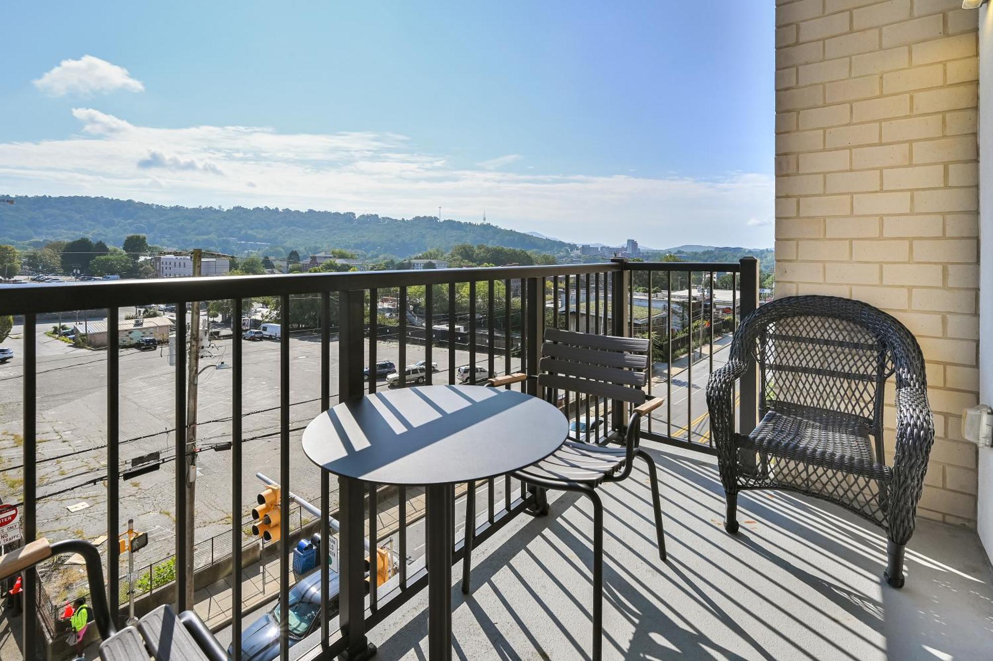 Vila 45 Asheland Avenue Unit 405 Asheville Exteriér fotografie